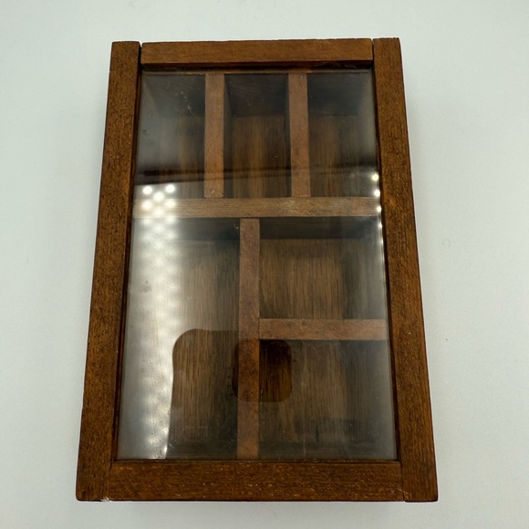 Vtg 1970's Wood Wall Display Case Shadowbox W/ Glass Slide Front 6” Tall - Picture 6 of 12
